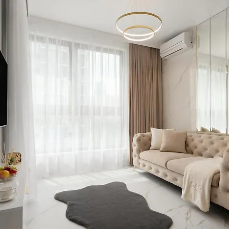 Urban Chic - Grzybowska 37 - Luxury * Warschau
